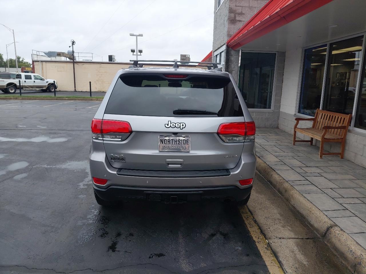 Jeep Grand Cherokee 4WD 4dr Laredo 2016