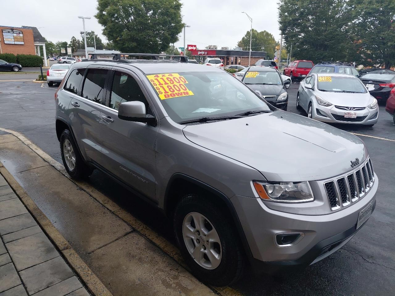 Jeep Grand Cherokee 4WD 4dr Laredo 2016