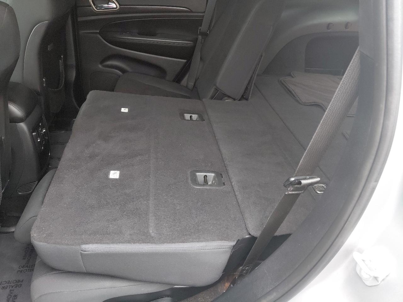 Jeep Grand Cherokee 4WD 4dr Laredo 2016