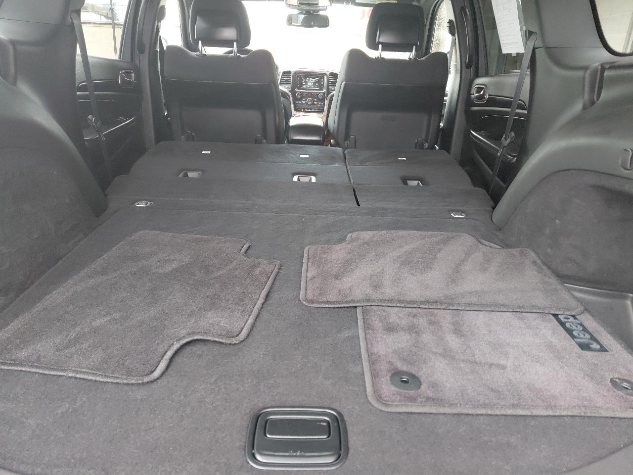 Jeep Grand Cherokee 4WD 4dr Laredo 2016