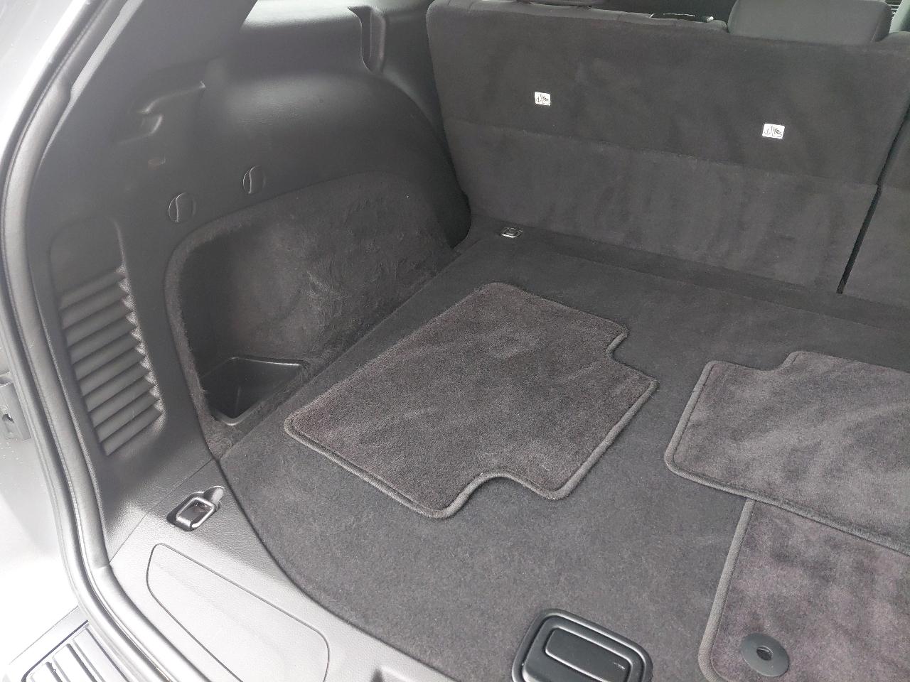 Jeep Grand Cherokee 4WD 4dr Laredo 2016