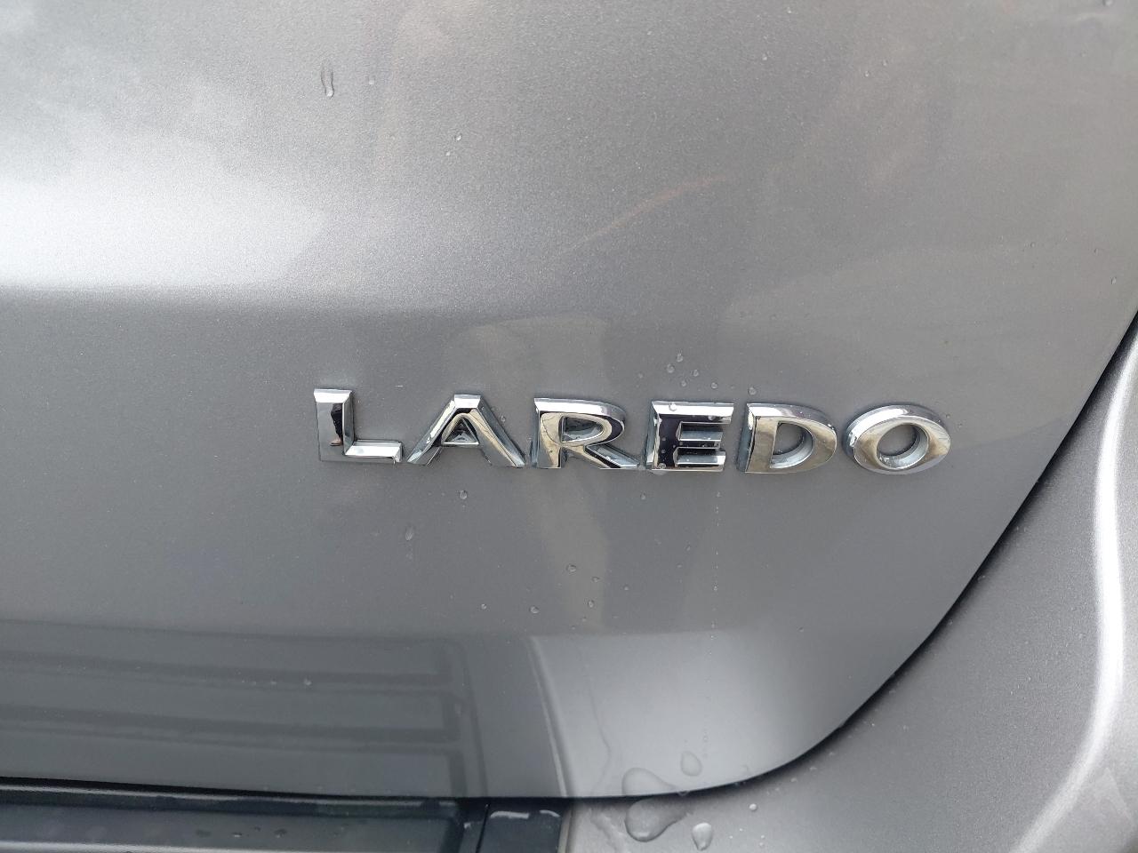 Jeep Grand Cherokee 4WD 4dr Laredo 2016