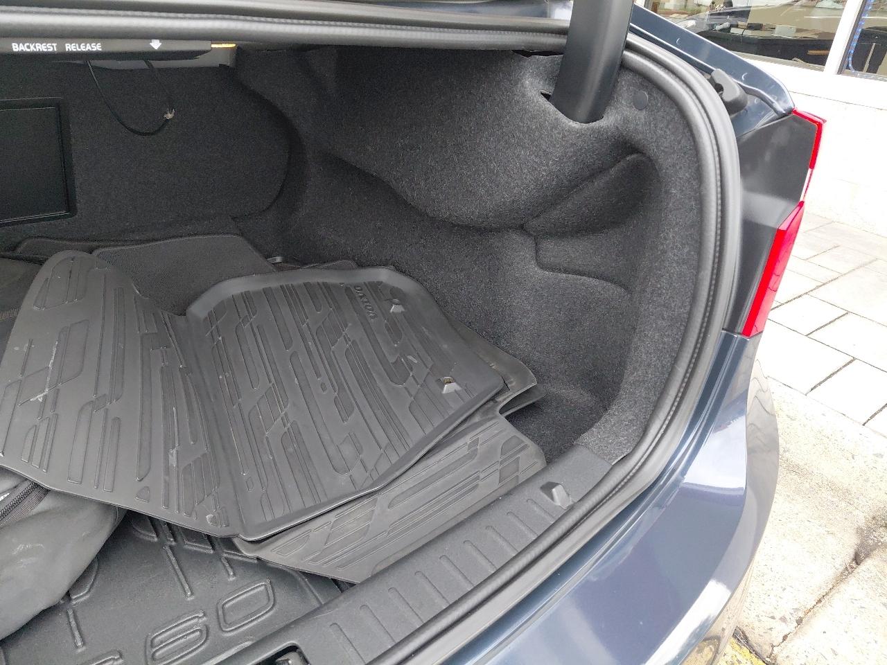 Volvo S60 4dr Sdn 2011