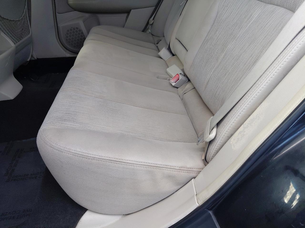 Subaru Legacy 4dr Sdn H4 Auto 2.5i Premium 2013