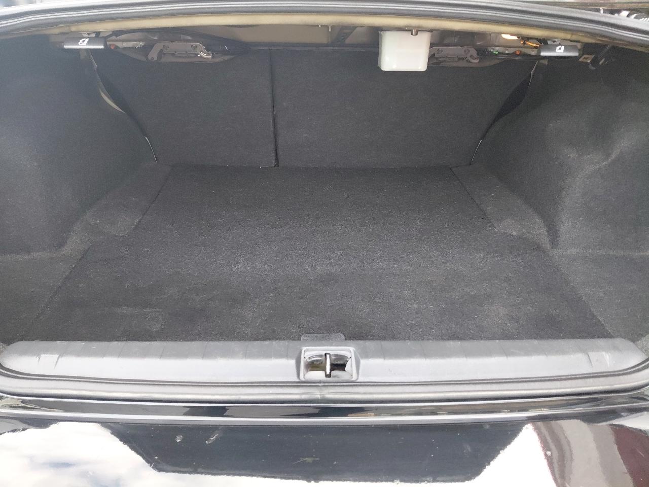 Subaru Legacy 4dr Sdn H4 Auto 2.5i Premium 2013