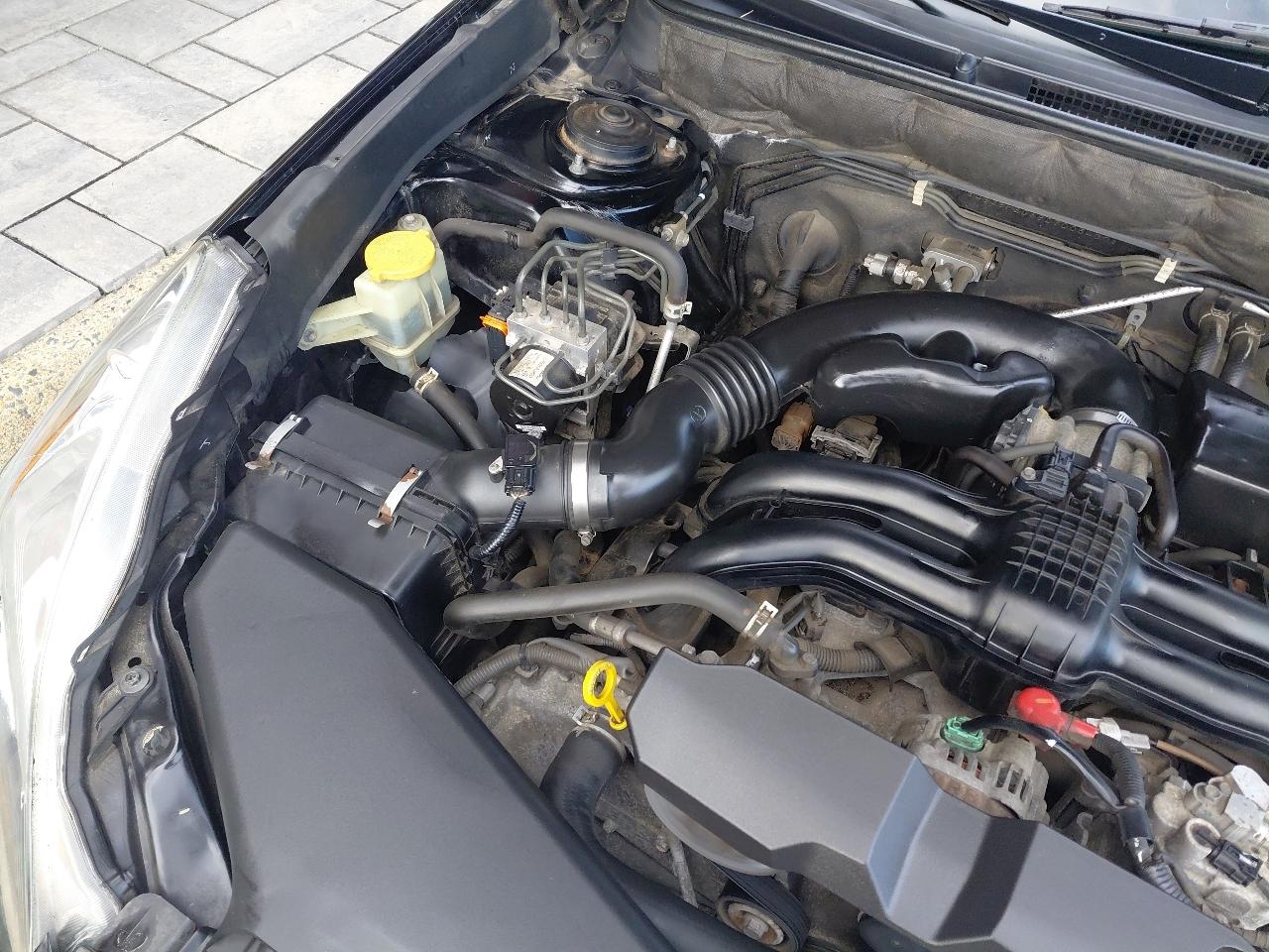 Subaru Legacy 4dr Sdn H4 Auto 2.5i Premium 2013