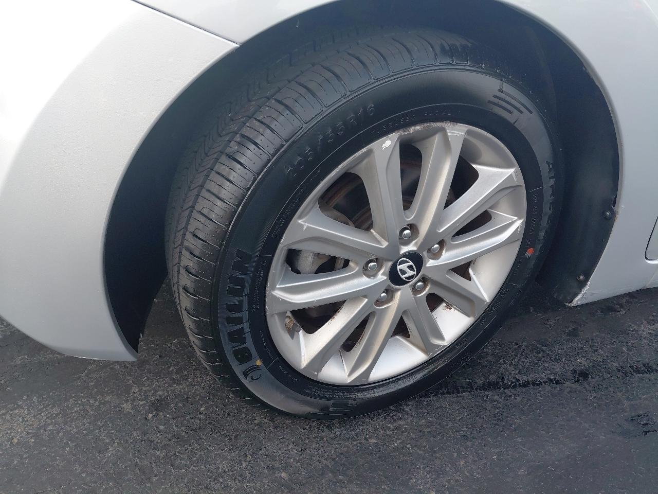 Hyundai Elantra 4dr Sdn Auto SE (Ulsan Plant) 2014