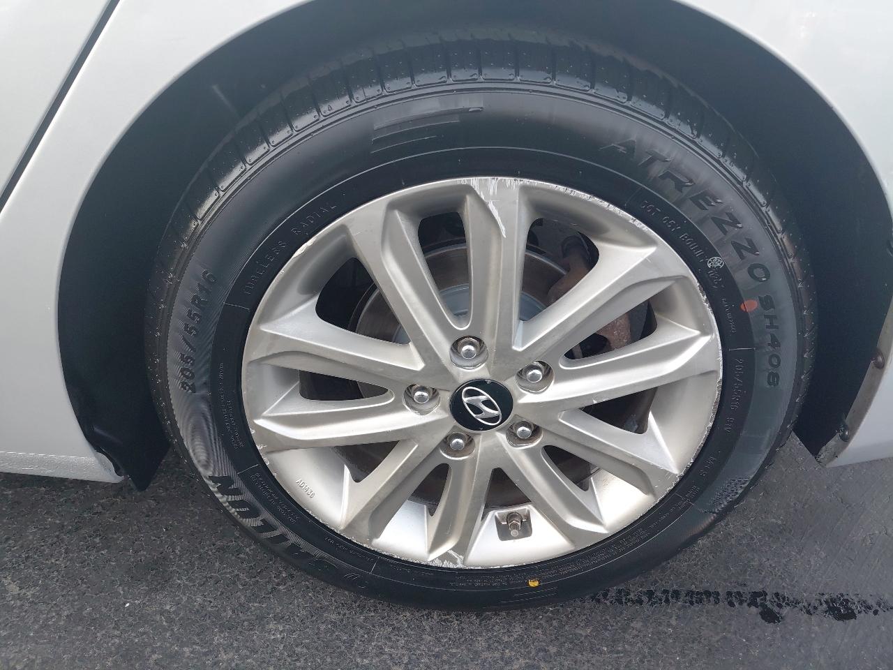 Hyundai Elantra 4dr Sdn Auto SE (Ulsan Plant) 2014