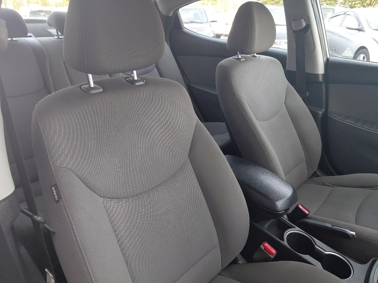 Hyundai Elantra 4dr Sdn Auto SE (Ulsan Plant) 2014