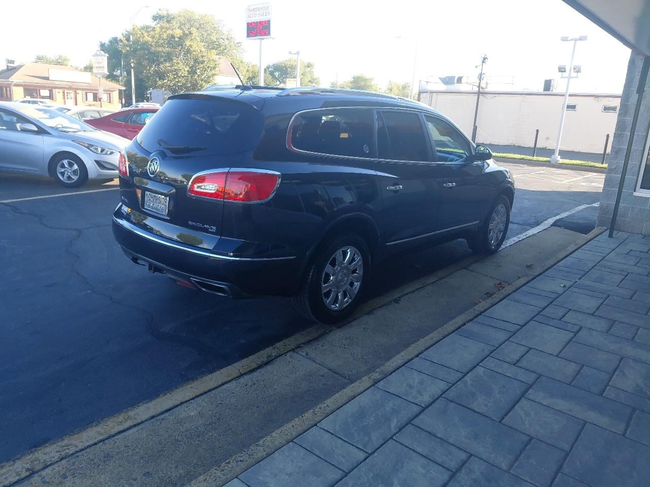 Buick Enclave AWD 4dr Premium 2013
