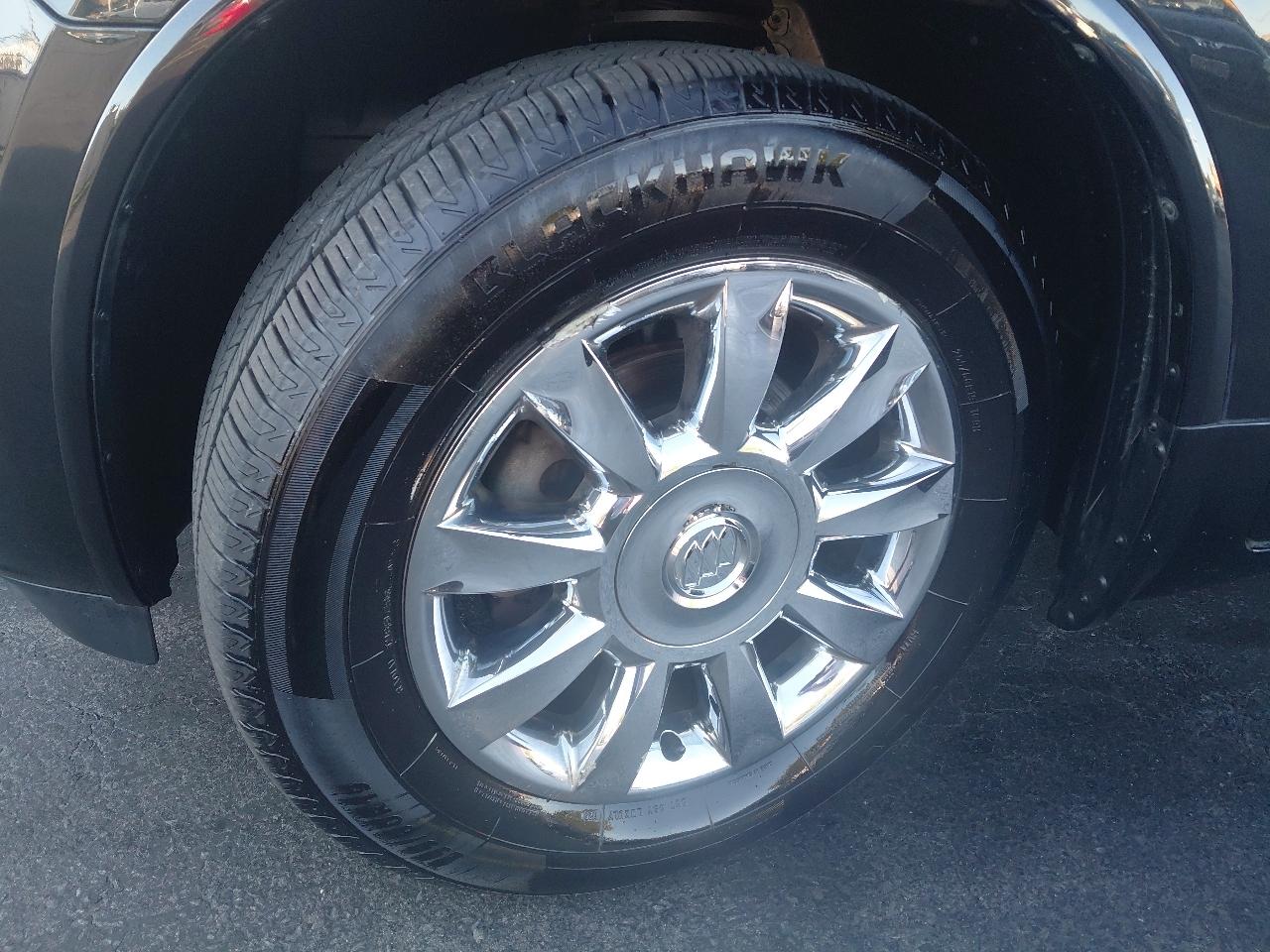 Buick Enclave AWD 4dr Premium 2013
