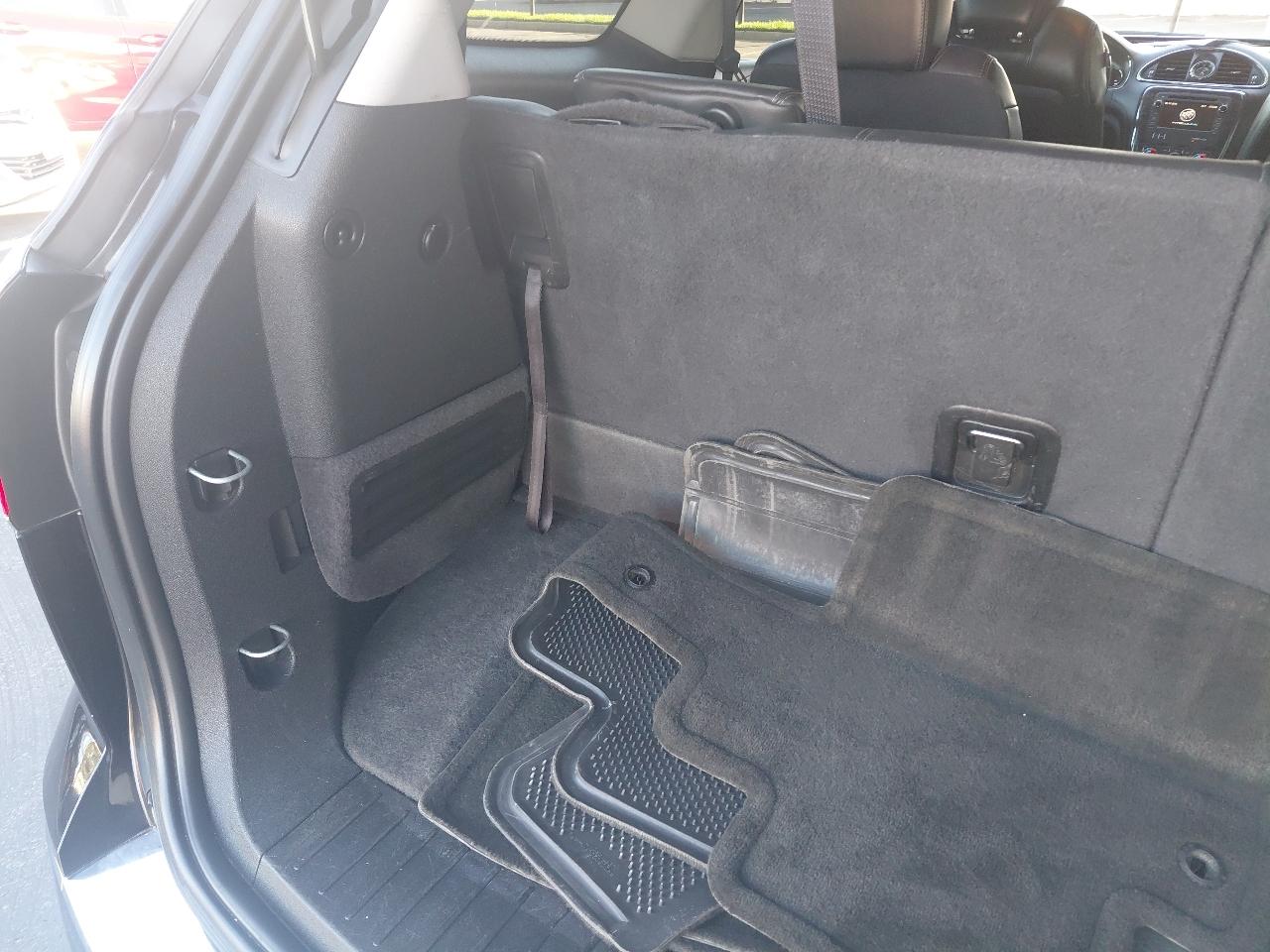 Buick Enclave AWD 4dr Premium 2013