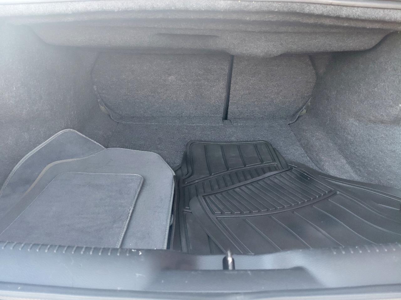 Chrysler 300 4dr Sdn 300C RWD 2016