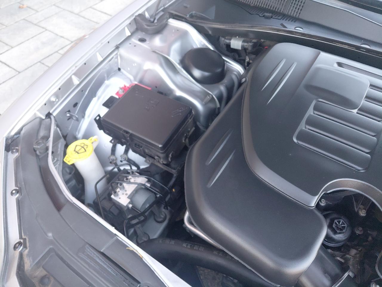Chrysler 300 4dr Sdn 300C RWD 2016