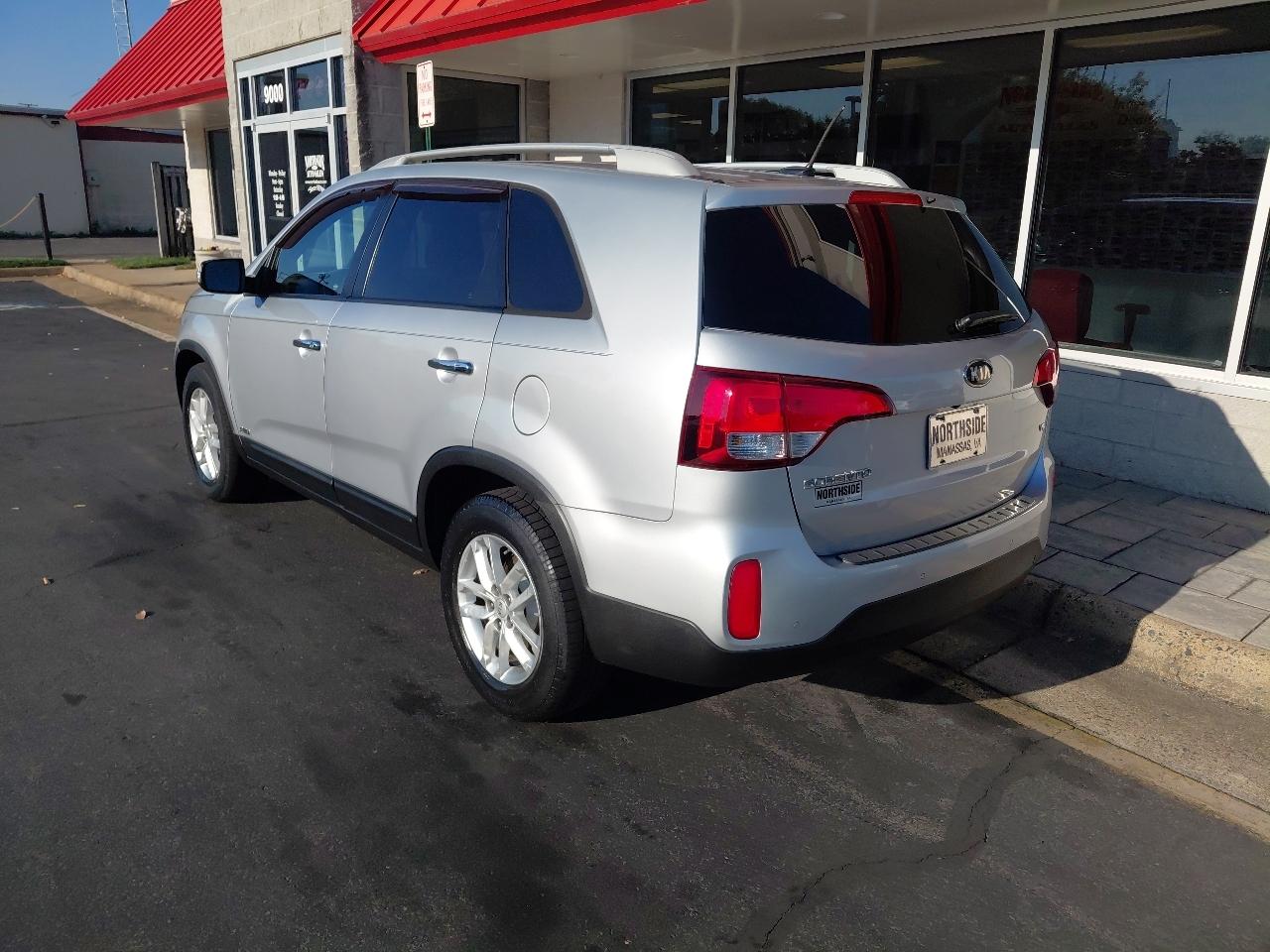 Kia Sorento AWD 4dr V6 LX 2015