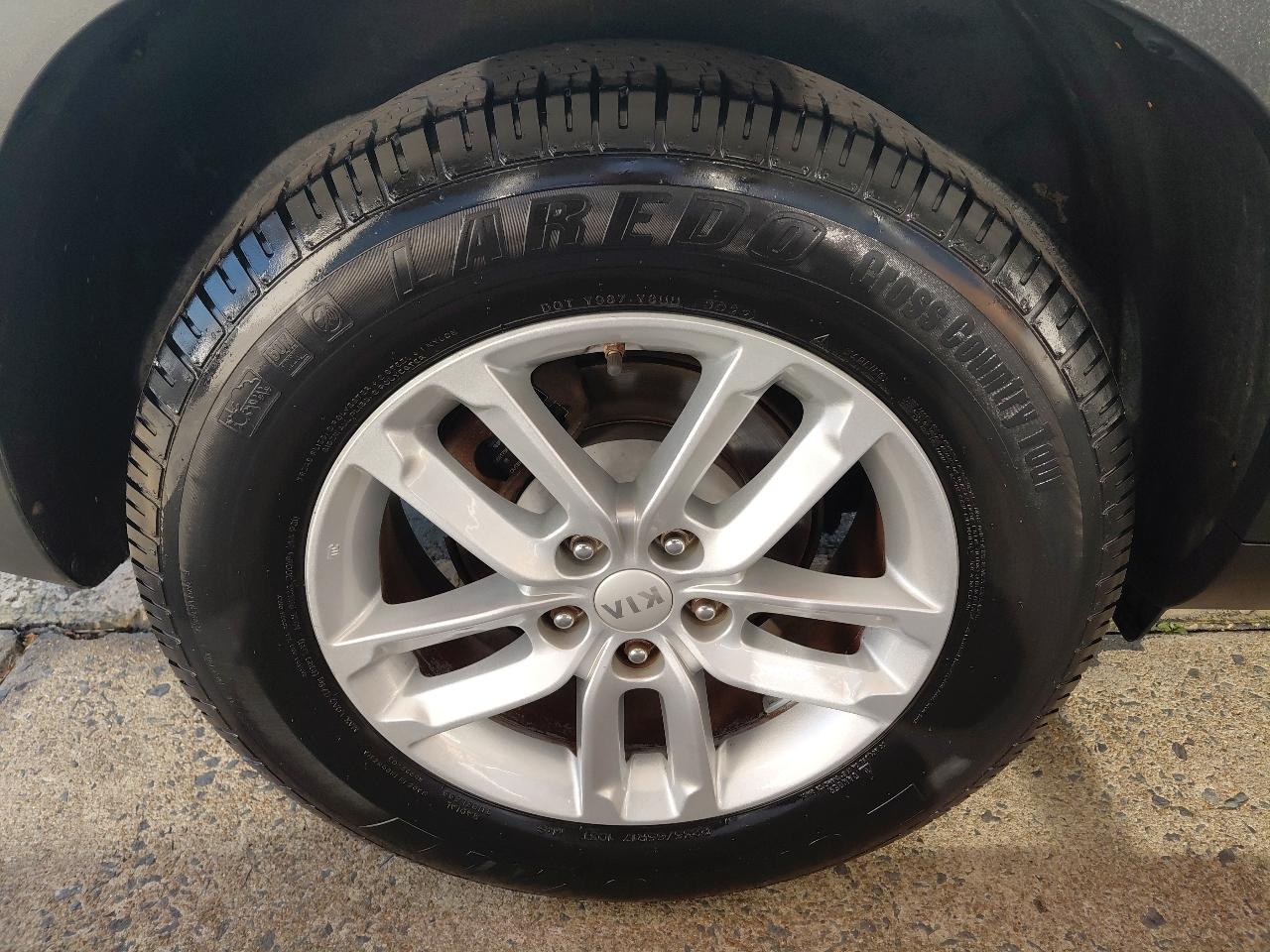 Kia Sorento AWD 4dr V6 LX 2015