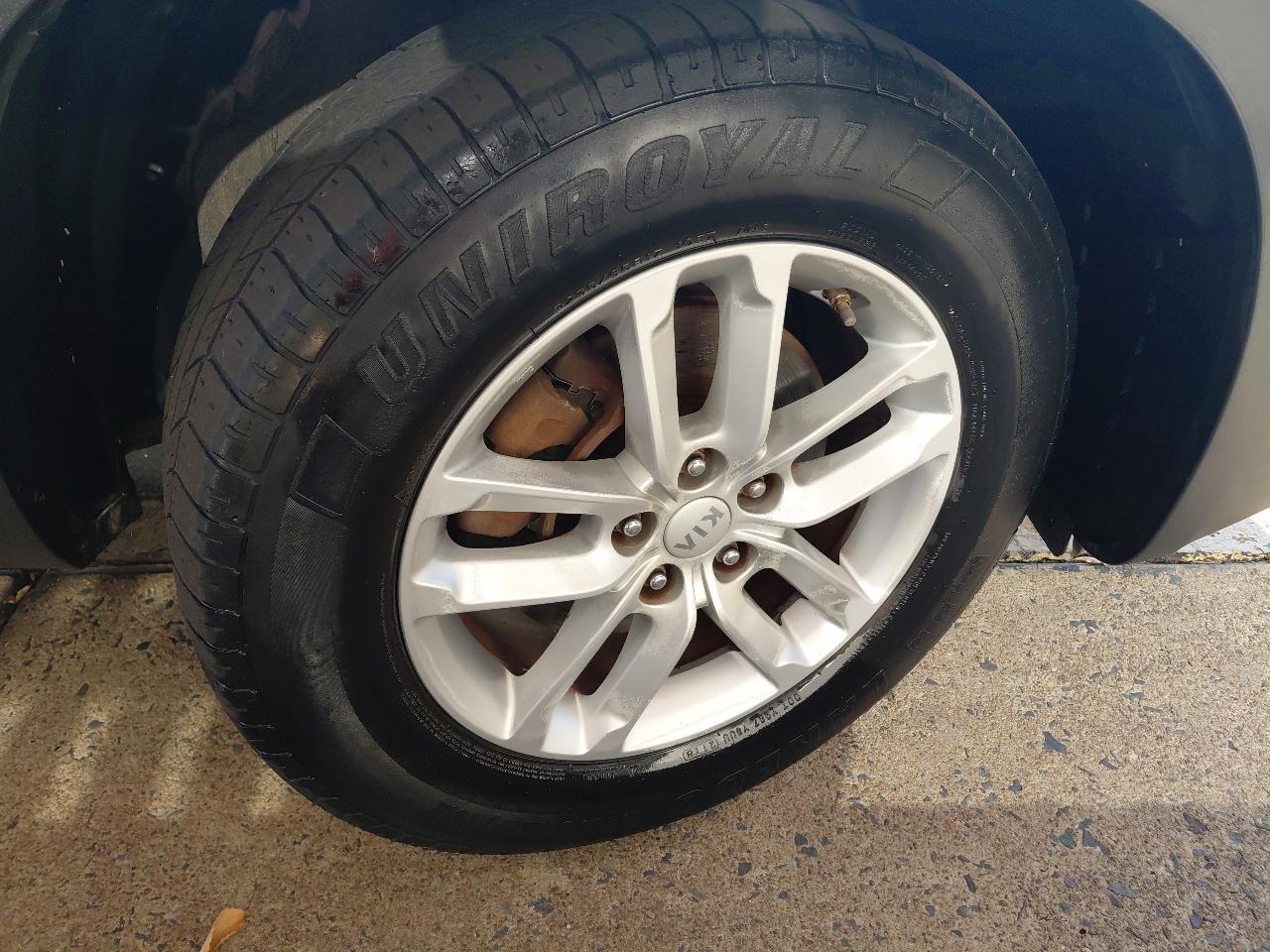 Kia Sorento AWD 4dr V6 LX 2015