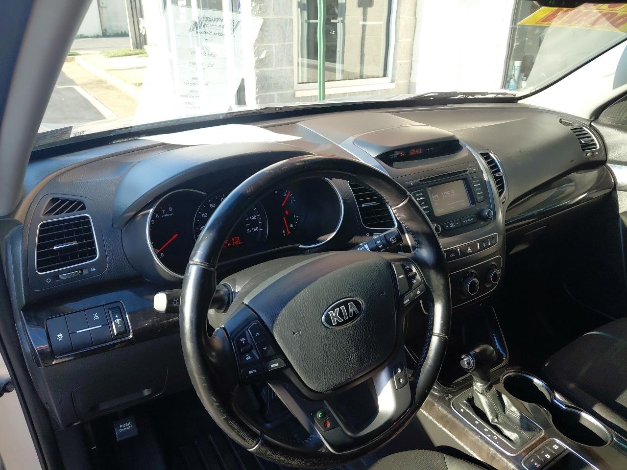 Kia Sorento AWD 4dr V6 LX 2015