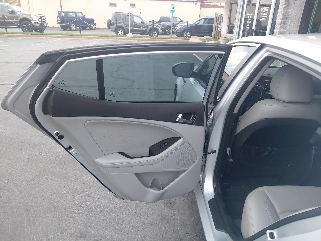 Kia Optima 4dr Sdn EX 2013