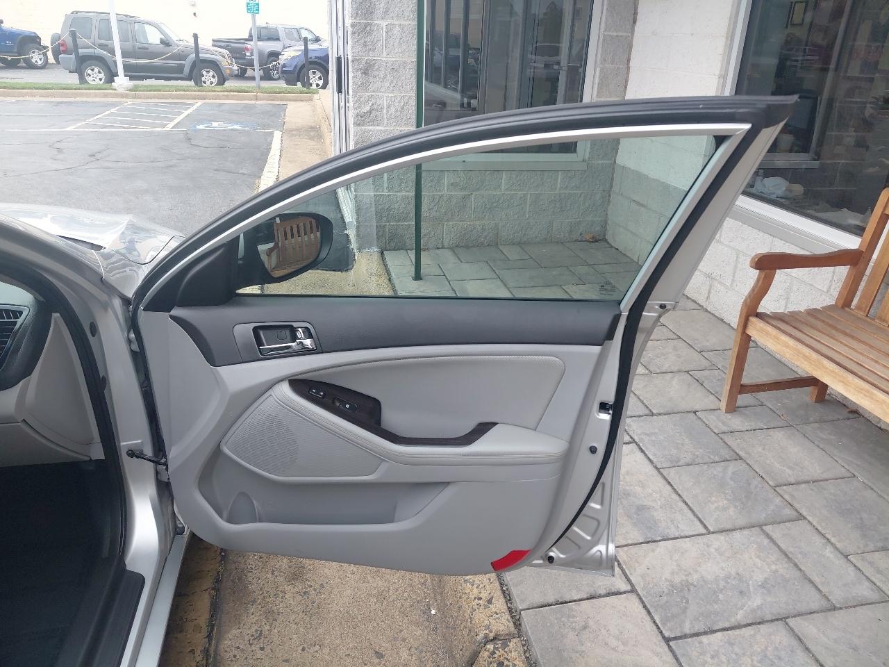 Kia Optima 4dr Sdn EX 2013