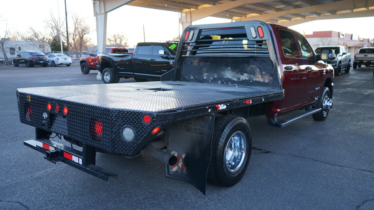 RAM 3500 Crew Cab 4WD DRW 2022