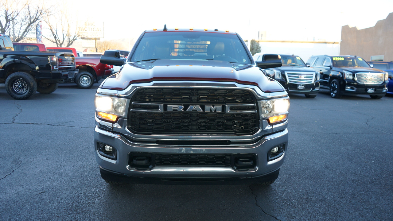 RAM 3500 Crew Cab 4WD DRW 2022
