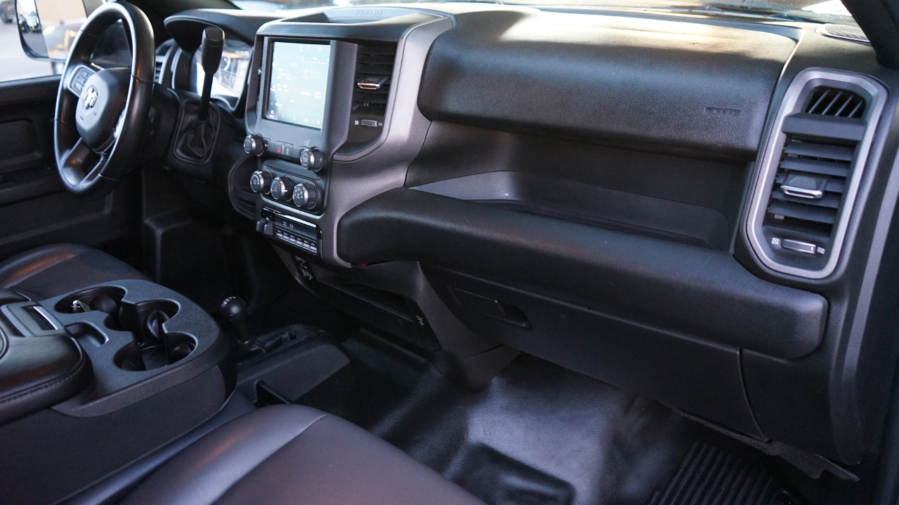 RAM 3500 Crew Cab 4WD DRW 2022