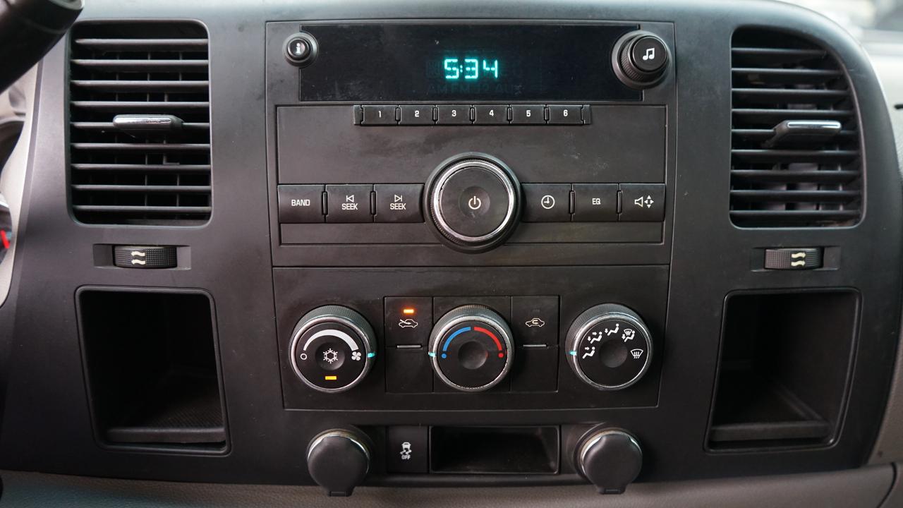 Chevrolet Silverado 2500HD Work Truck Long Box 2WD 2013