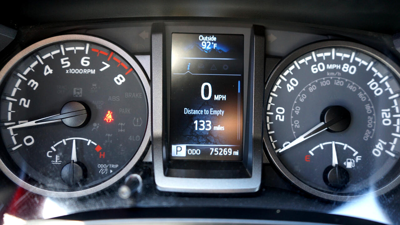 2023 Toyota Tacoma SR5 Double Cab Long Bed V6 4x4 photo 12