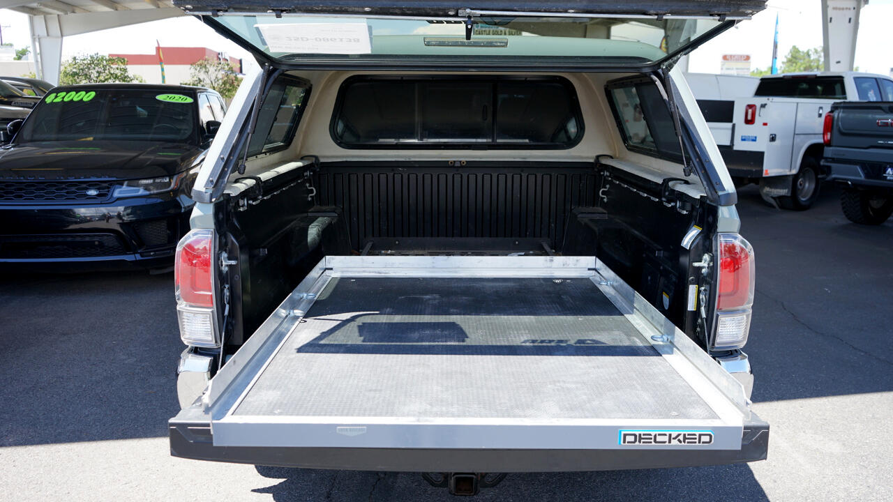 2023 Toyota Tacoma SR5 Double Cab Long Bed V6 4x4 photo 22