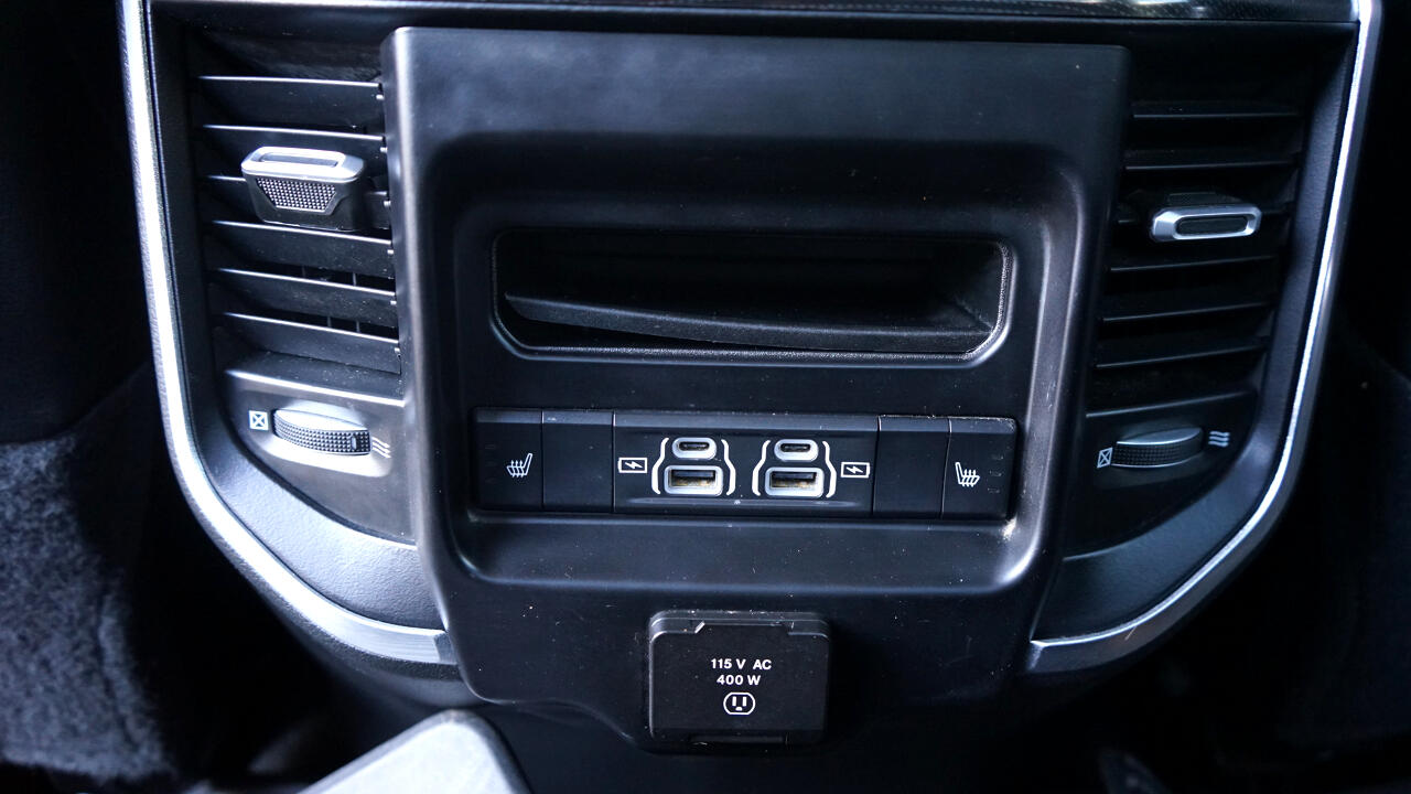 RAM 2500 Laramie Crew Cab SWB 4WD 2021 RAM 2500 Laramie Crew Cab SWB 4WD 2021