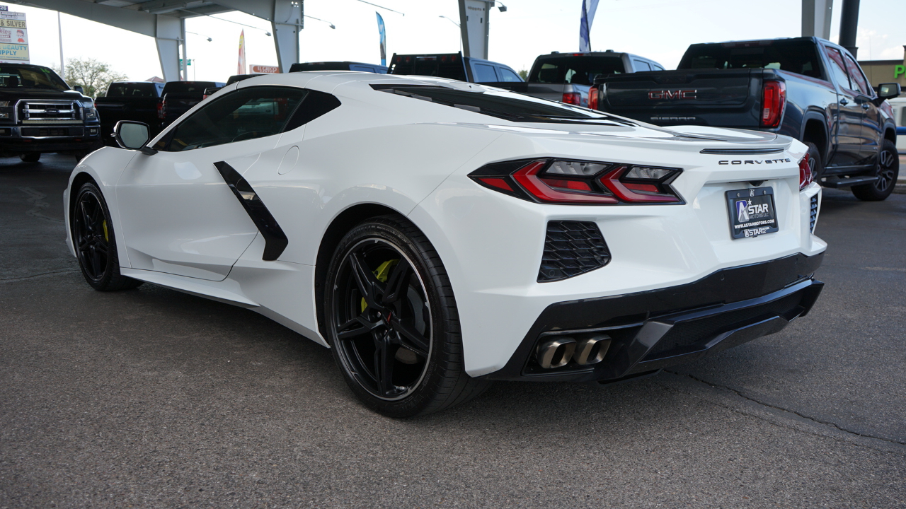 2021 Chevrolet Corvette 2LT Coupe photo 4