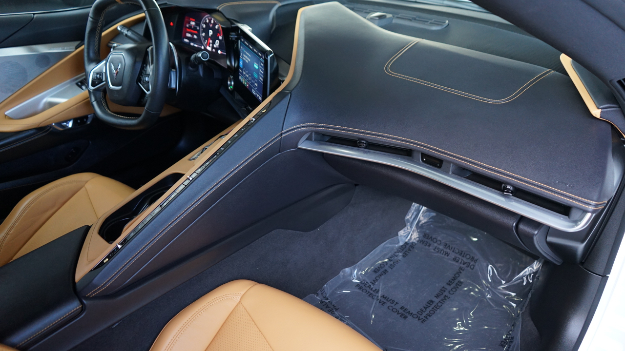2021 Chevrolet Corvette 2LT Coupe photo 9