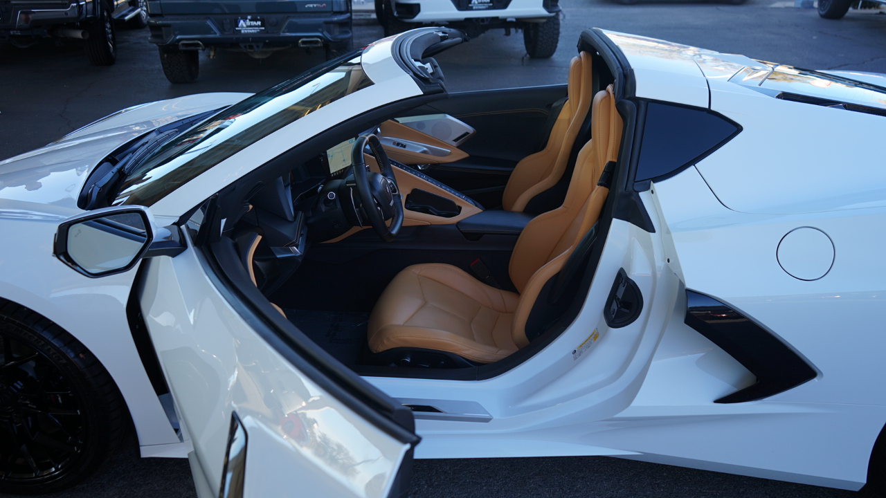Chevrolet Corvette 2LT Coupe 2021 Chevrolet Corvette 2LT Coupe 2021