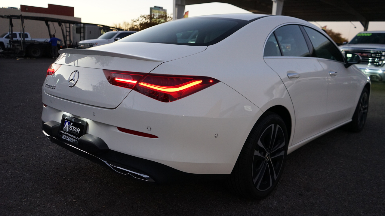 2025 Mercedes Benz CLA 250 photo 2