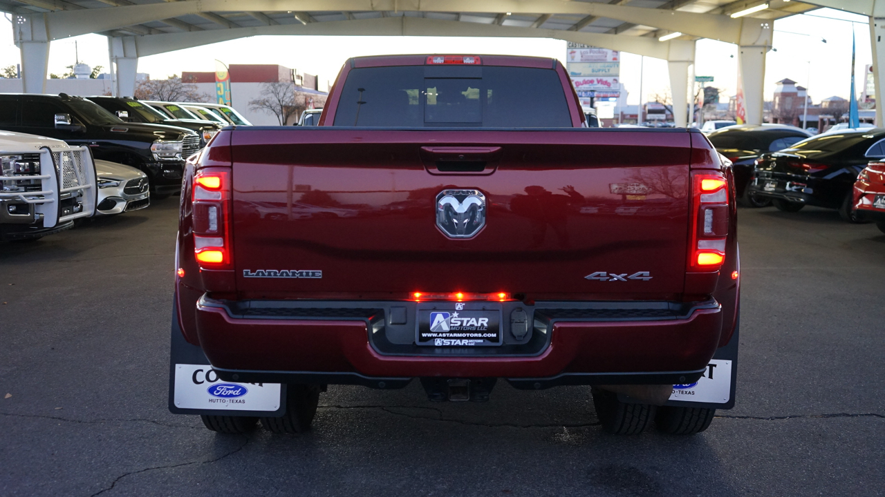 RAM 3500 Laramie Crew Cab LWB 4WD DRW 2022