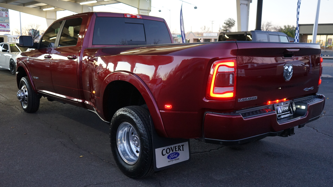 RAM 3500 Laramie Crew Cab LWB 4WD DRW 2022