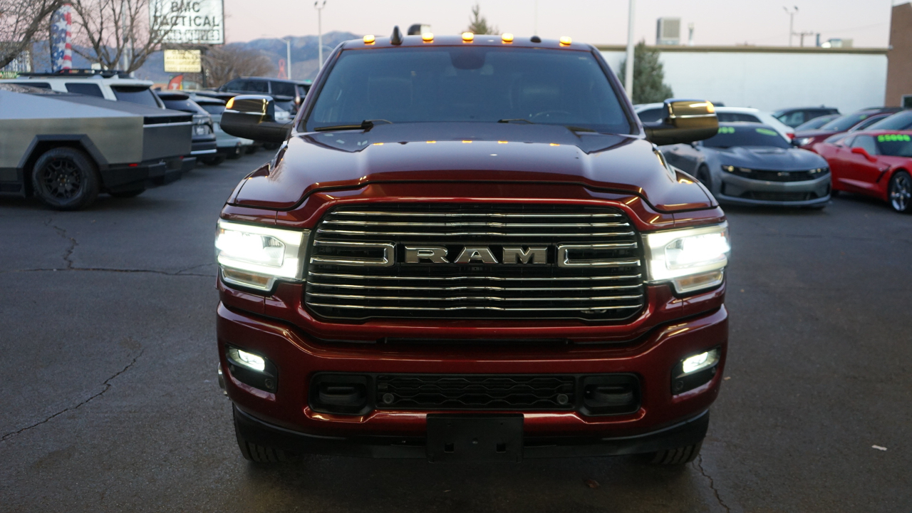 RAM 3500 Laramie Crew Cab LWB 4WD DRW 2022
