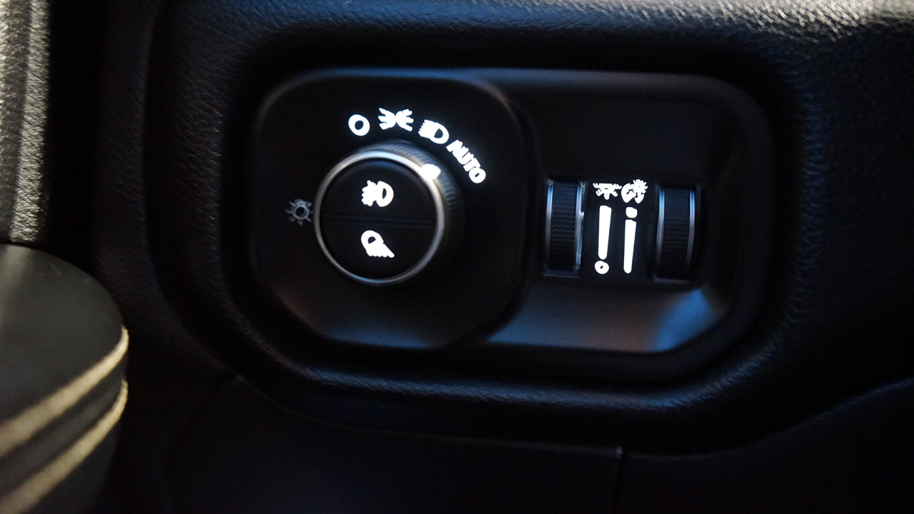 RAM 3500 Laramie Crew Cab LWB 4WD DRW 2022