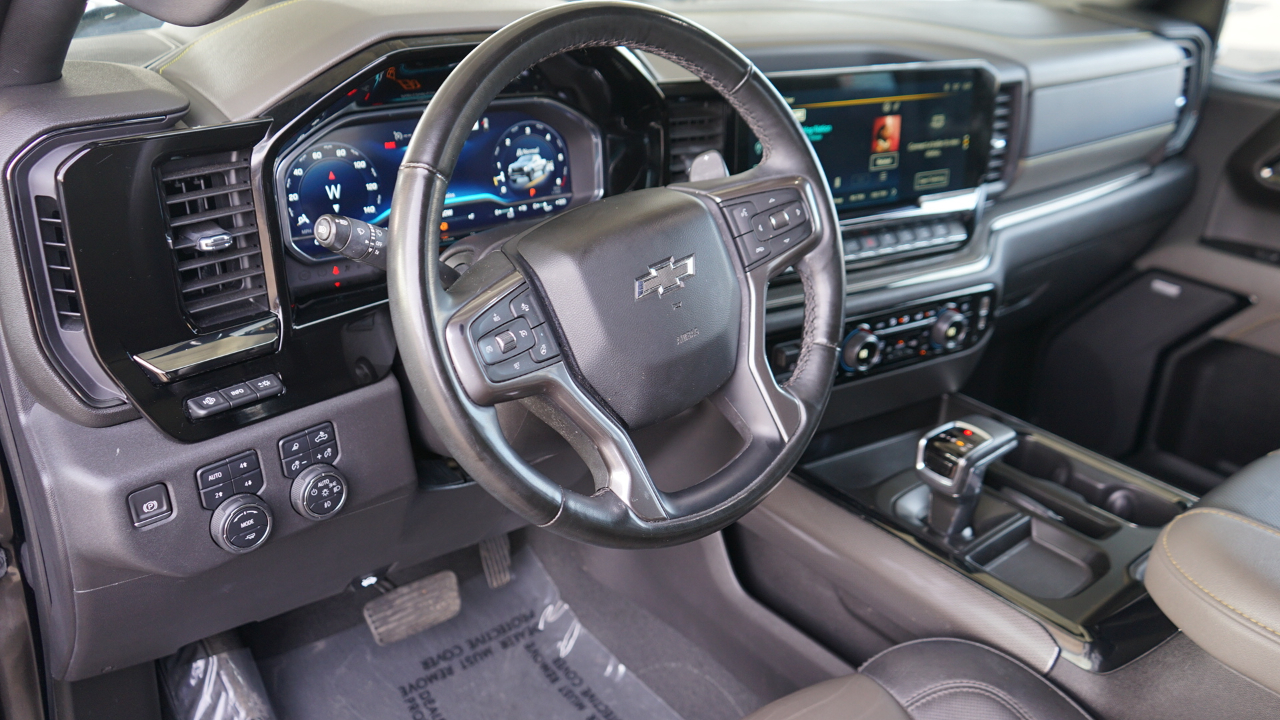 Chevrolet Silverado 1500 ZR2 Crew Cab 4WD 2023