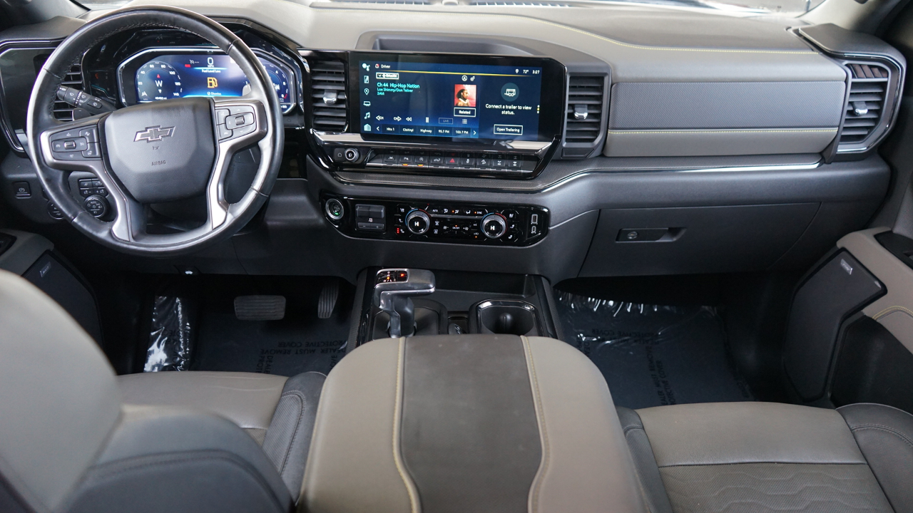 Chevrolet Silverado 1500 ZR2 Crew Cab 4WD 2023