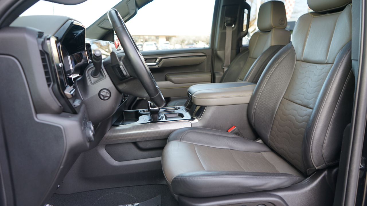 Chevrolet Silverado 1500 ZR2 Crew Cab 4WD 2023