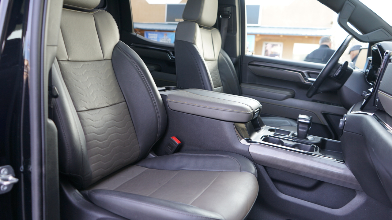 Chevrolet Silverado 1500 ZR2 Crew Cab 4WD 2023