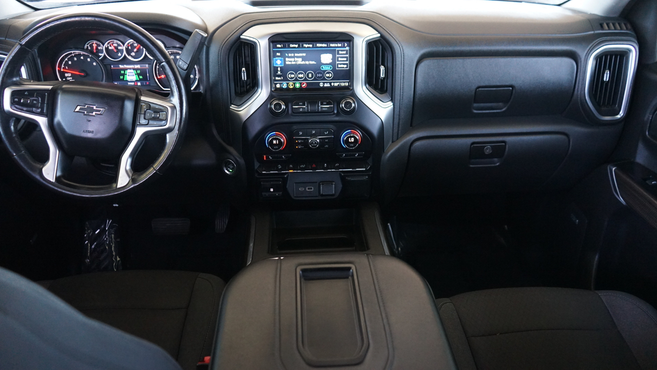 Chevrolet Silverado 1500 RST Crew Cab 4WD 2020