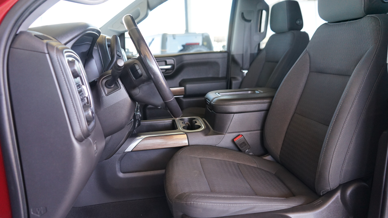 Chevrolet Silverado 1500 RST Crew Cab 4WD 2020