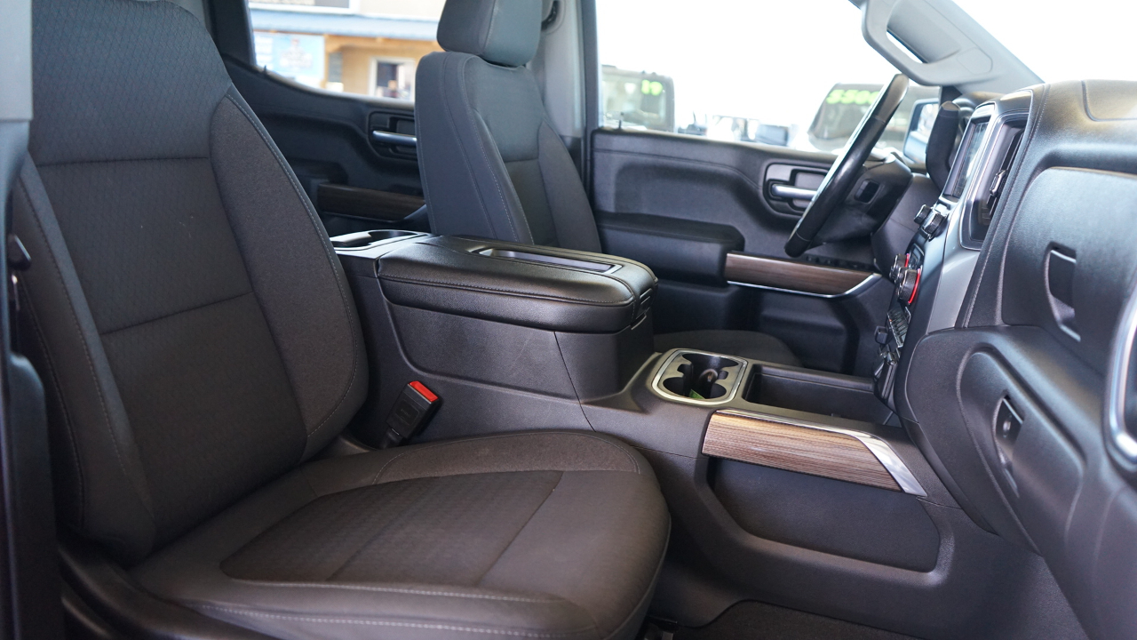 Chevrolet Silverado 1500 RST Crew Cab 4WD 2020