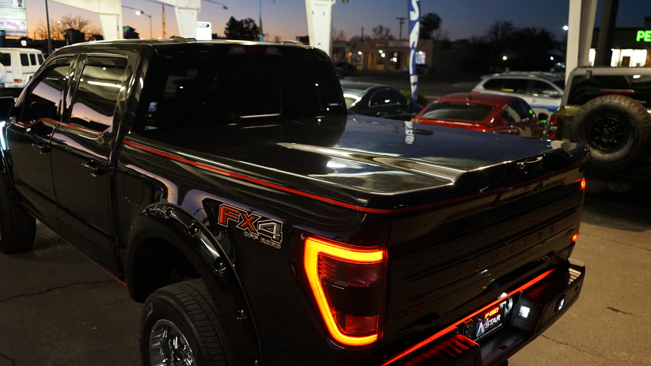 Ford F-150 4WD SuperCrew 145" Limited 2021