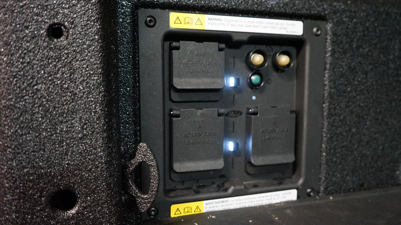 Ford F-150 4WD SuperCrew 145" Limited 2021