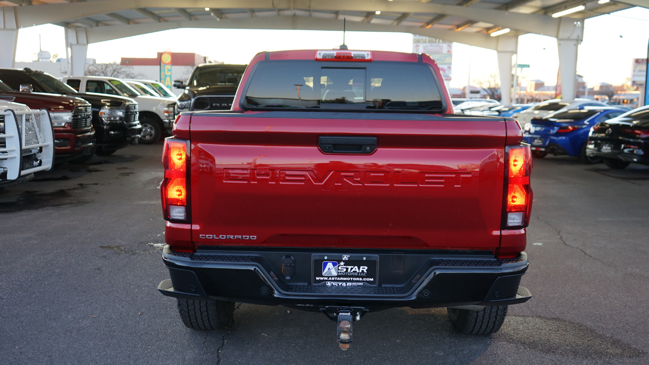 Chevrolet Colorado Trail Boss Crew Cab 4WD 2025