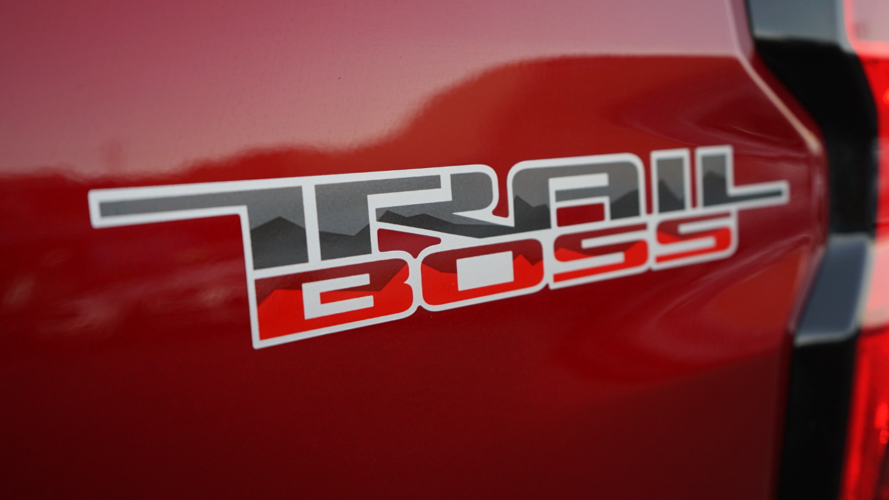 Chevrolet Colorado Trail Boss Crew Cab 4WD 2025